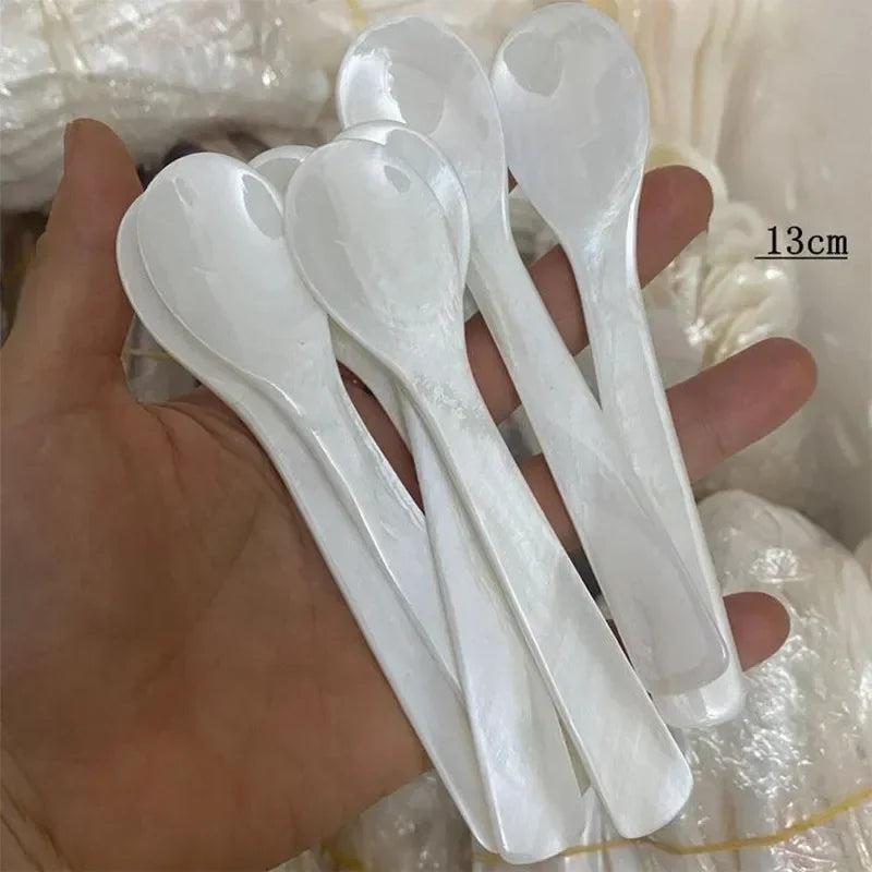 9-13CM Natural Pearl Shell Caviar Spoon Natural Seashell Spoon for Coffee Dessert Handcrafted Natural Shell Ice Cream Spoon
